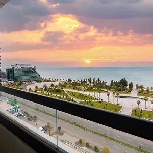 The Grandeur فندق باتومي